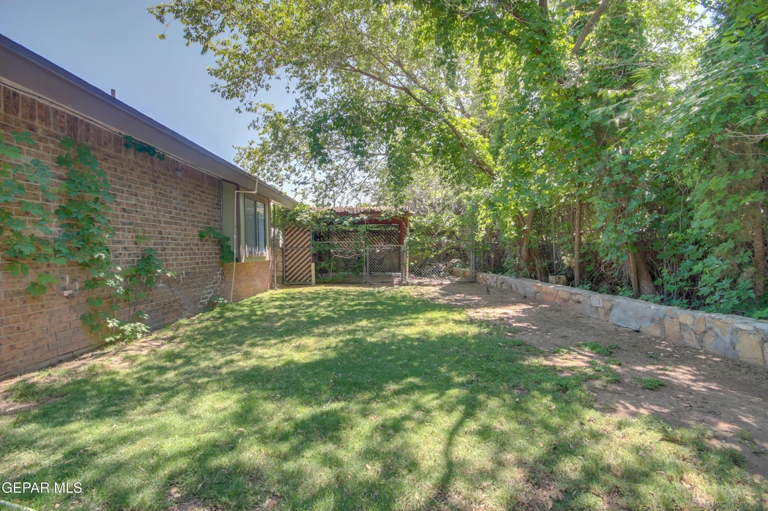 Photo of 11456 LAKE NEMI Drive