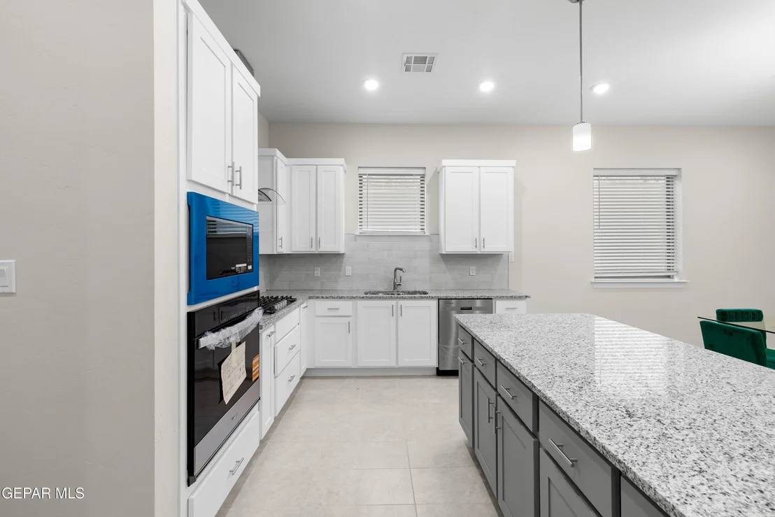 Photo of 232 Canyon Terrace Drive