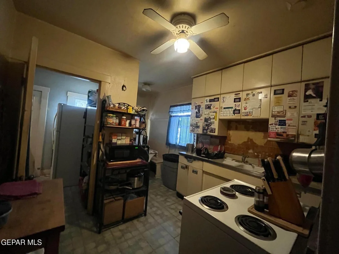 Photo of 1004 MADELINE Drive