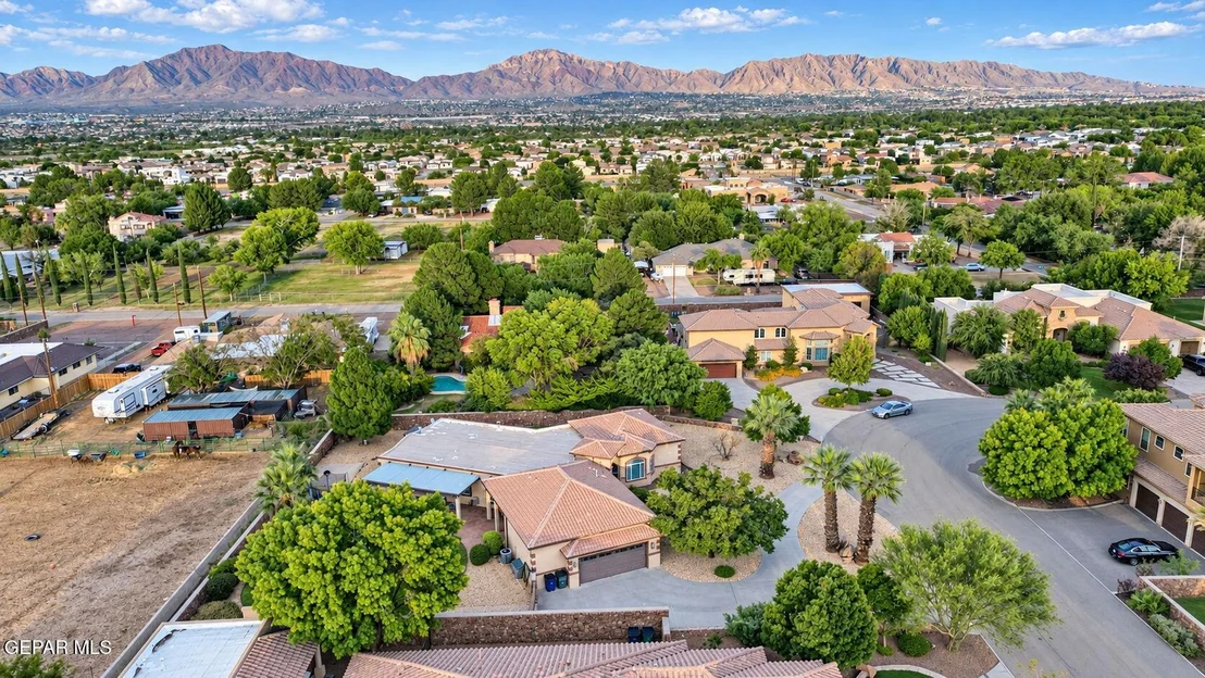 Photo of 732 Emerald View Drive