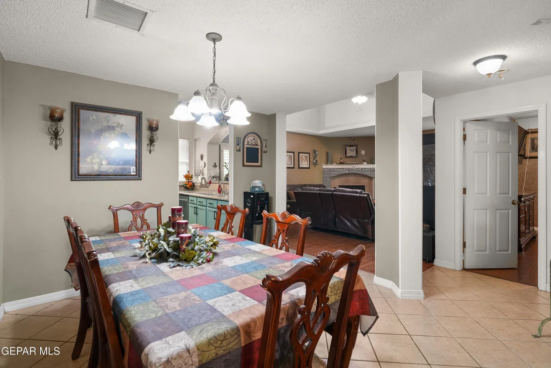 Photo of 2305 Canopy Place