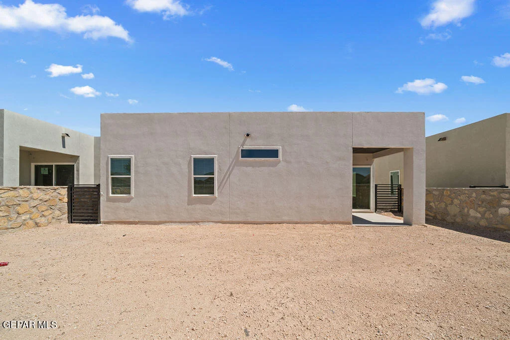 Photo of 1421 DYLAN Place