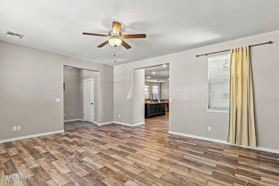 Photo of 2156 THOMAS LACKLAND Street