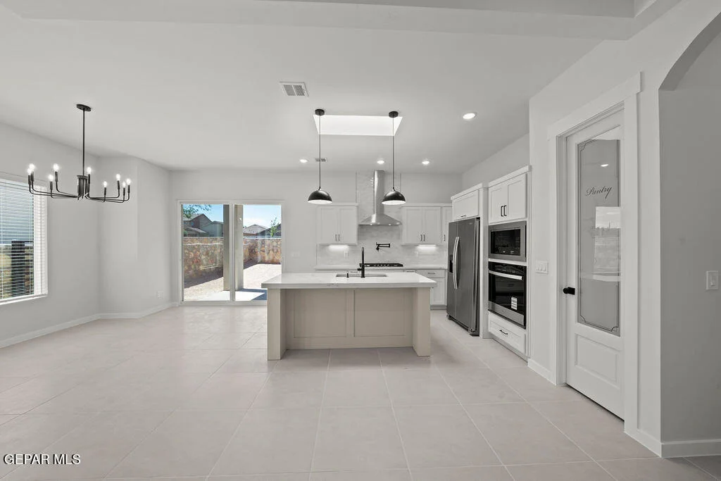 Photo of 1413 DYLAN Place