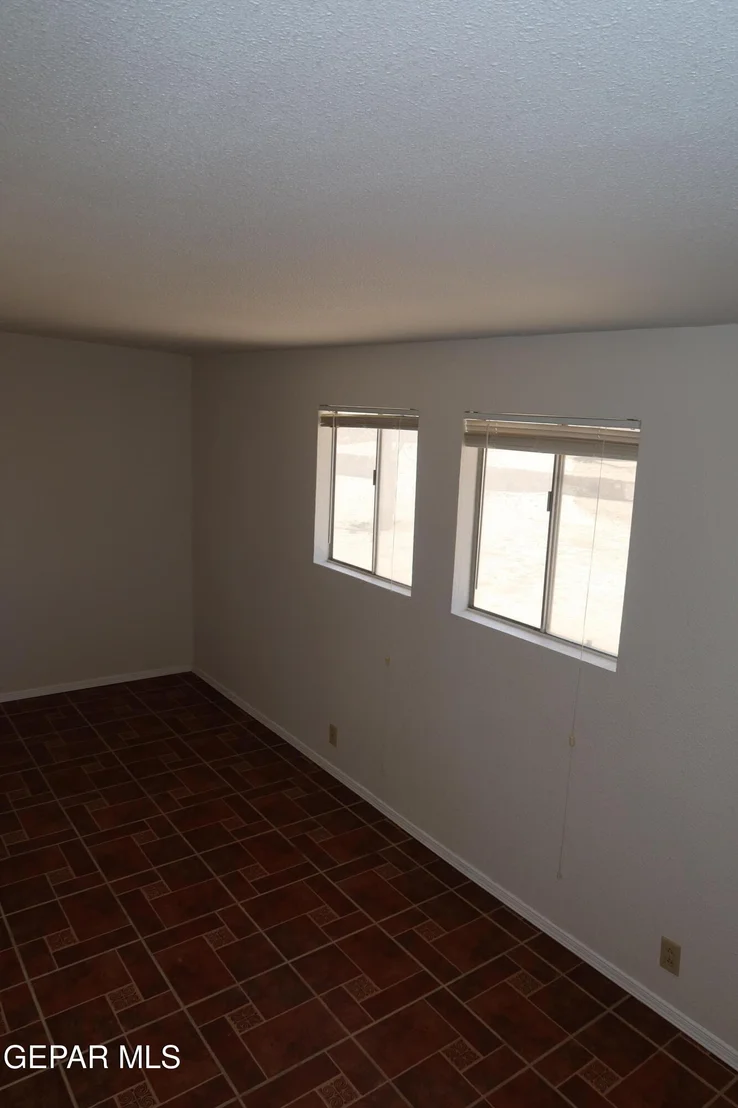 Photo of 836 DE LEON Drive
