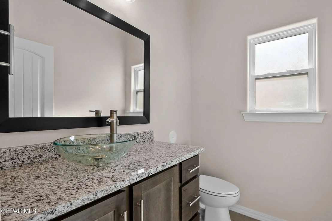 Photo of 13086 Grantham Lane