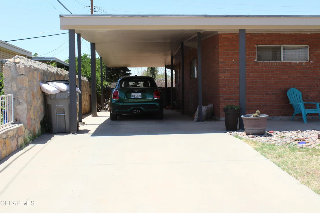 Photo of 5216 DANNY Drive