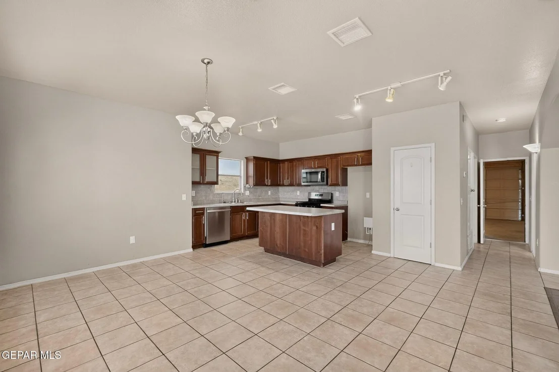 Photo of 6633 Cabana Del Sol Drive