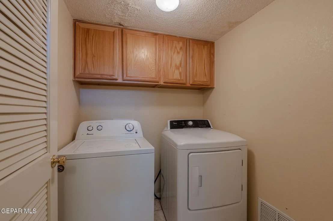 Photo of 5721 LAUREL CLARK Lane
