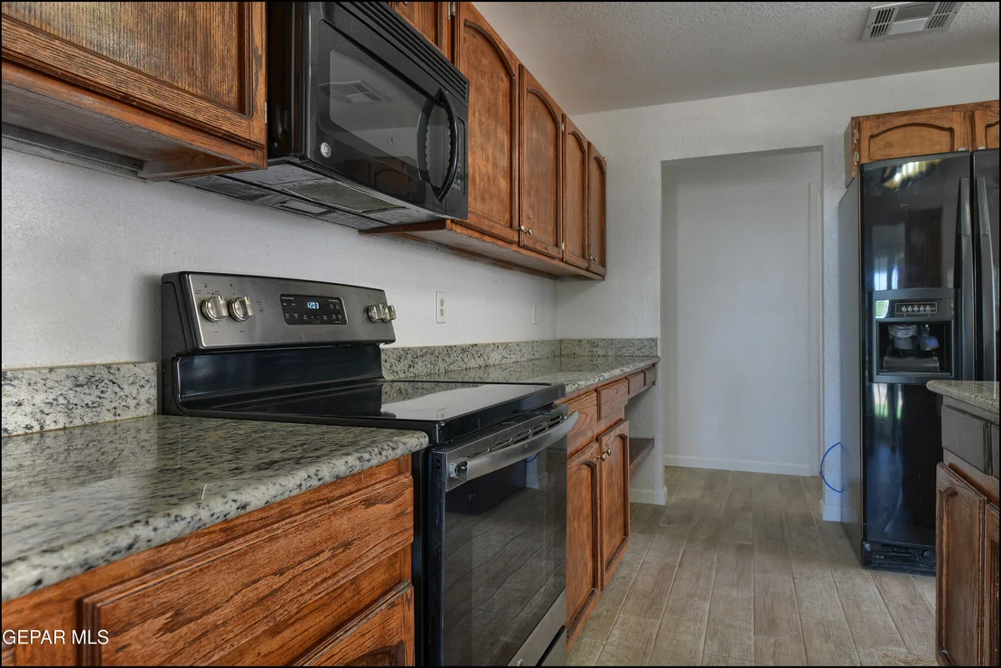 Photo of 829 DULCE TIERRA Drive