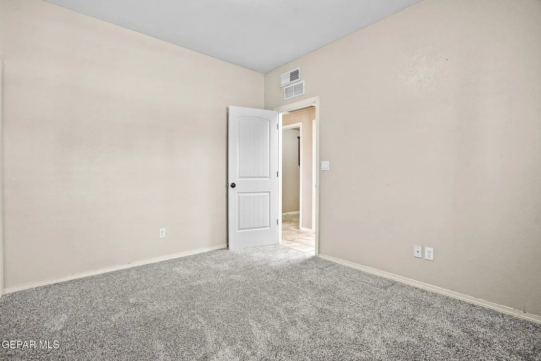 Photo of 3848 LOMA BRISA Drive