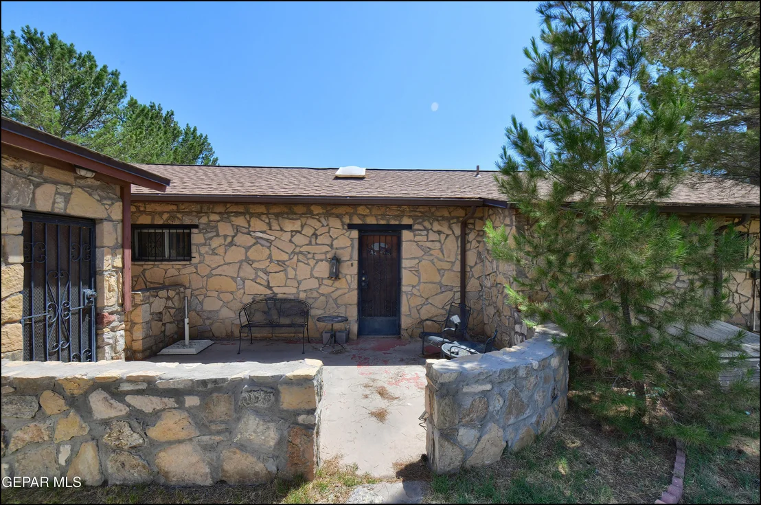 Photo of 4204 EMORY Road