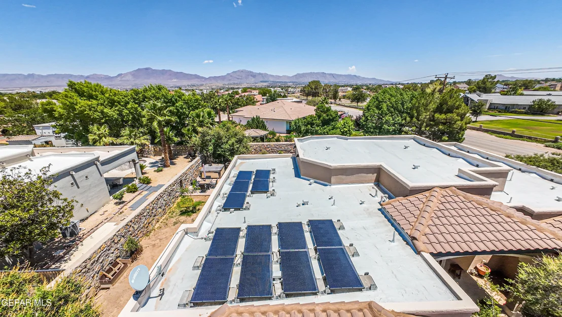 Photo of 5800 ANGEL Street