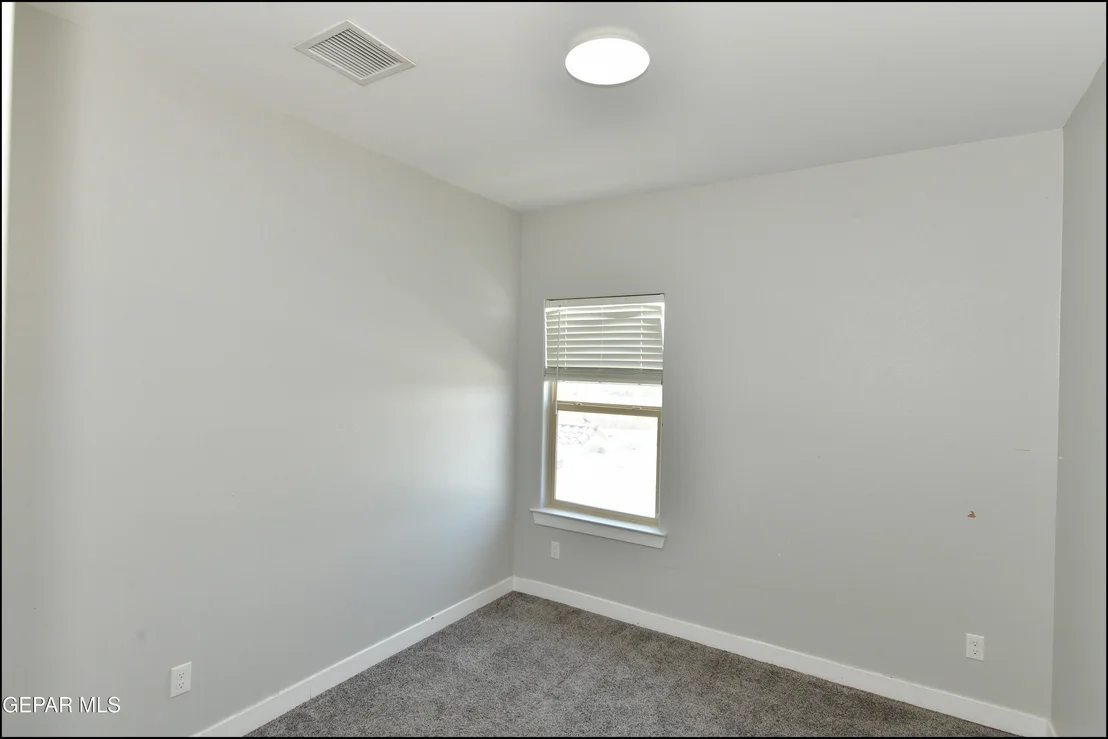 Photo of 205 ANGLESY Place