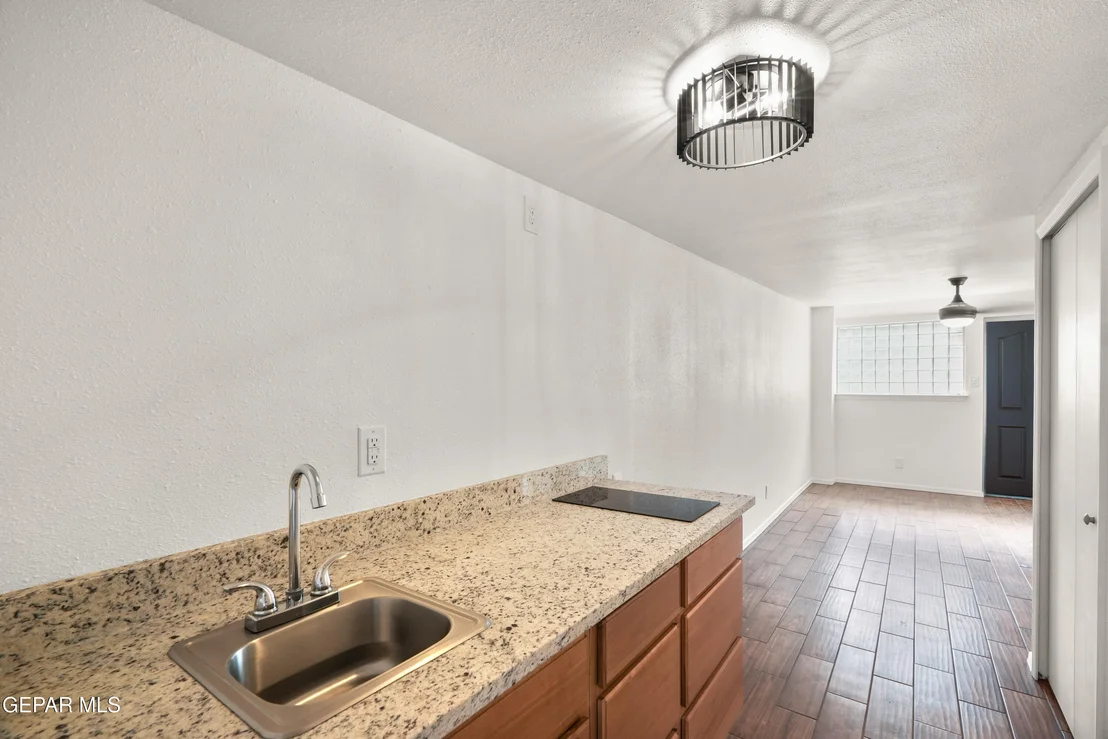 Photo of 1019 KELLY Way