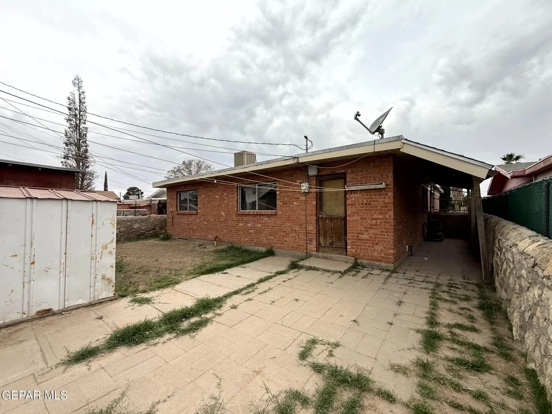 Photo of 228 MANGO Road