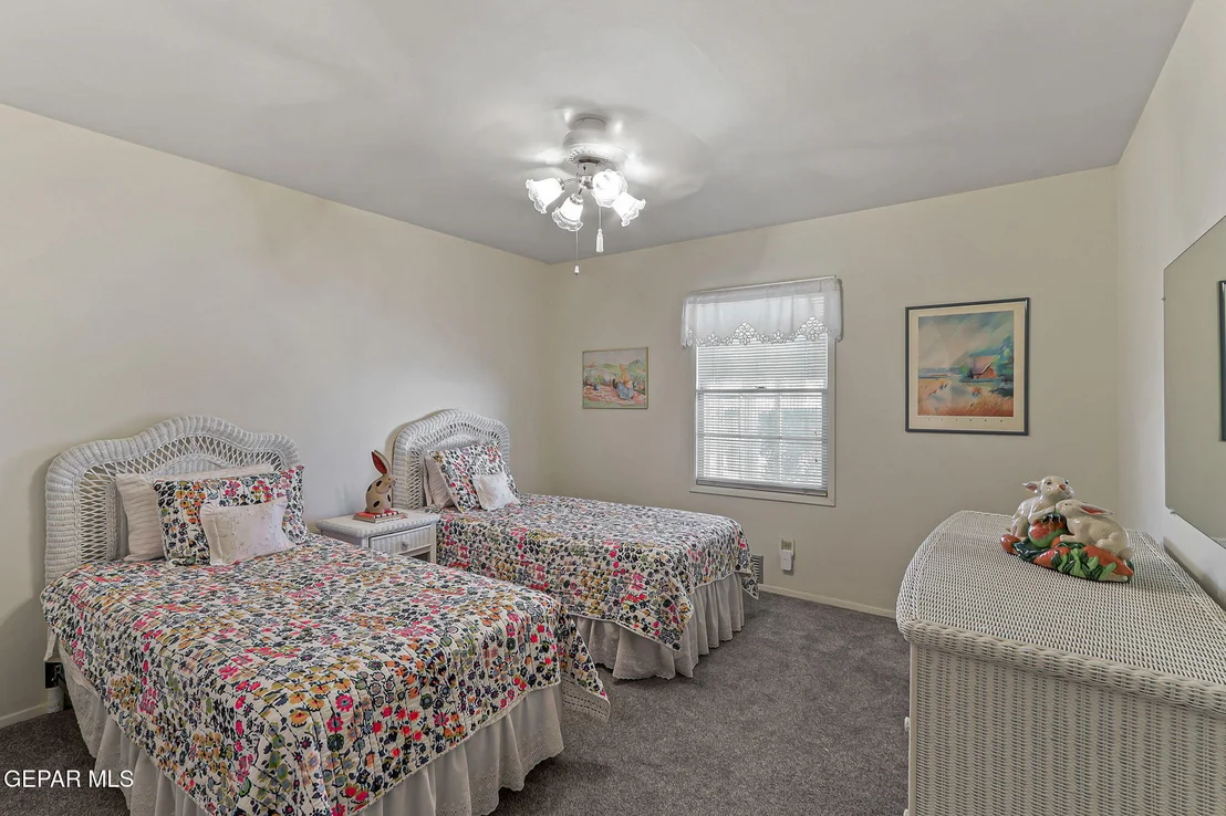 Photo of 4007 Flamingo Drive