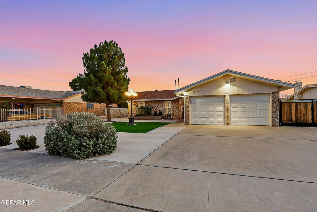 Photo of 10920 TOM WEISKOPF Drive