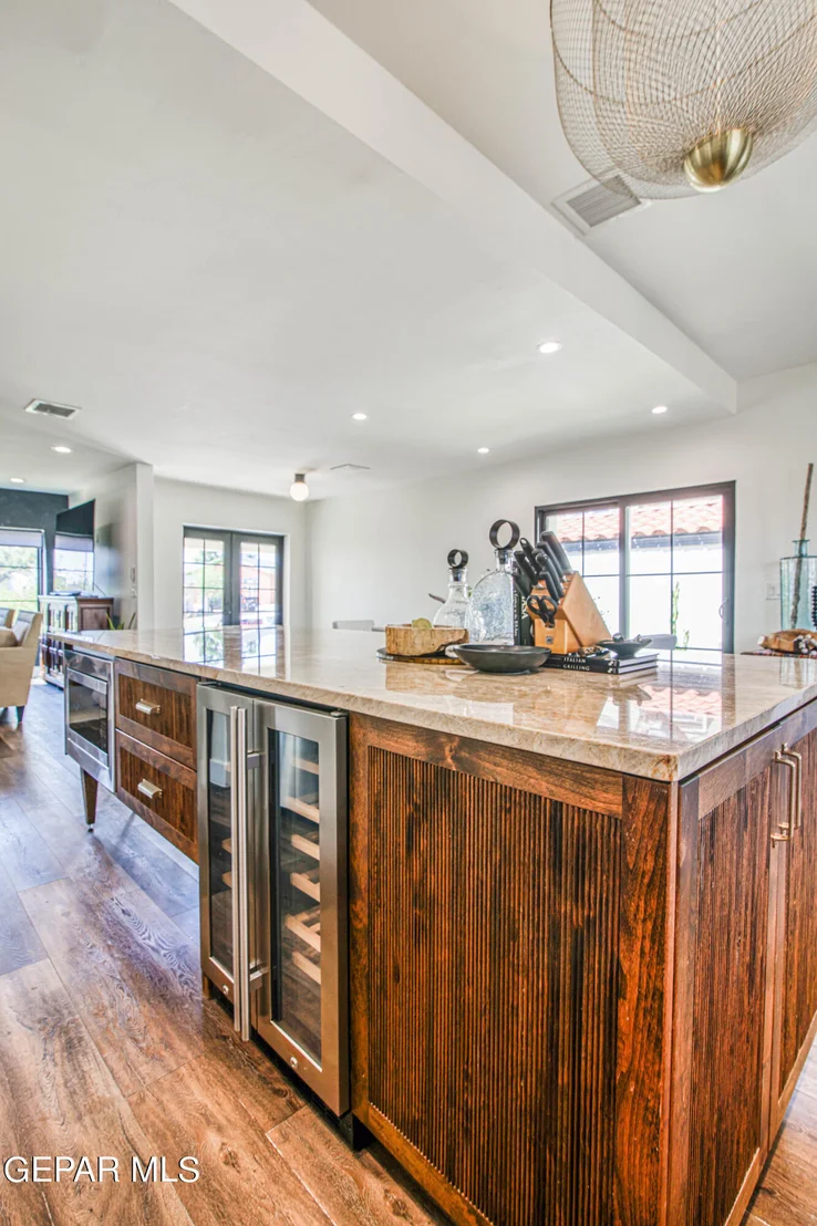 Photo of 1206 STOCKWELL Lane