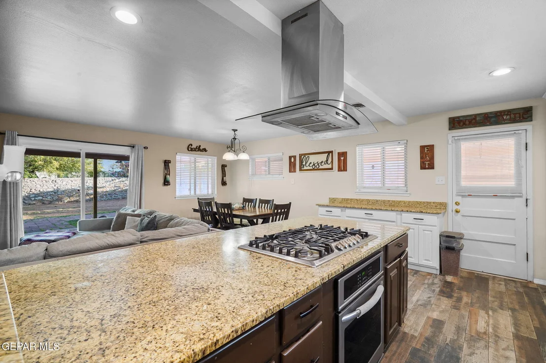 Photo of 3500 ZIRCON Drive