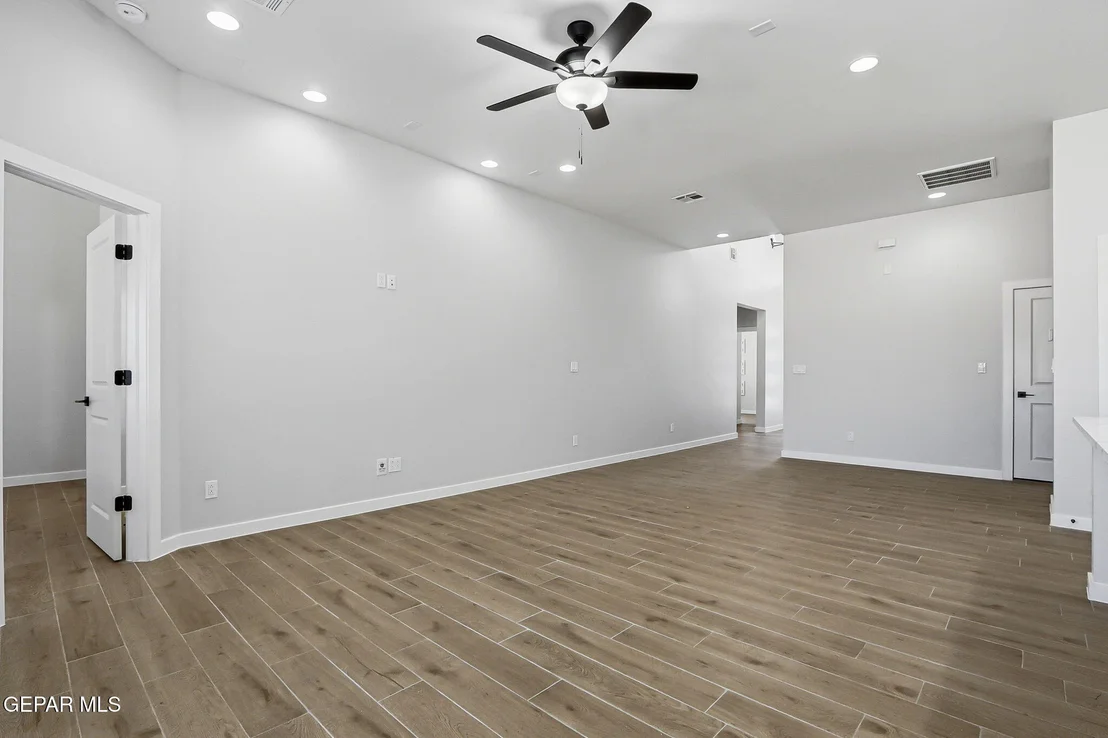 Photo of 15036 RESOLVE Drive