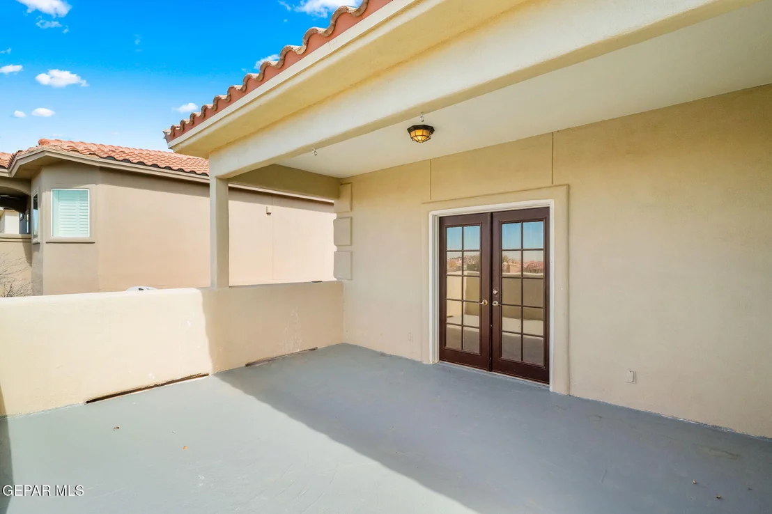 Photo of 6389 FRANKLIN TRAIL Drive