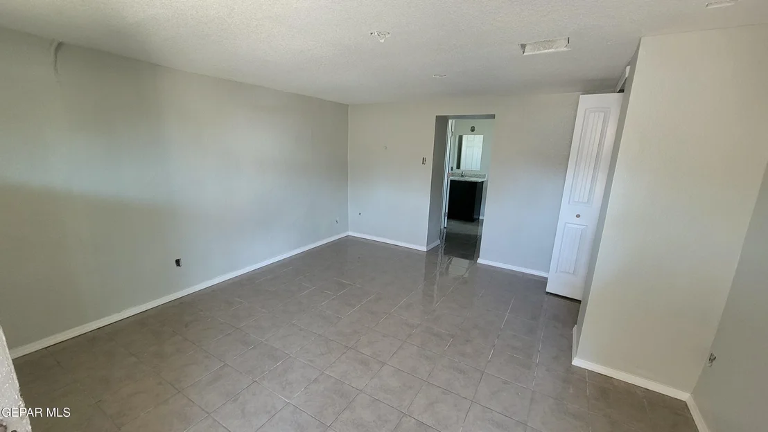 Photo of 231 FRANCIS Street