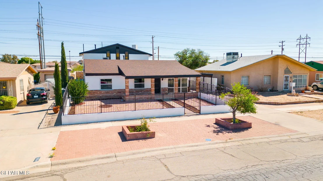 Photo of 5221 Timberwolf Drive