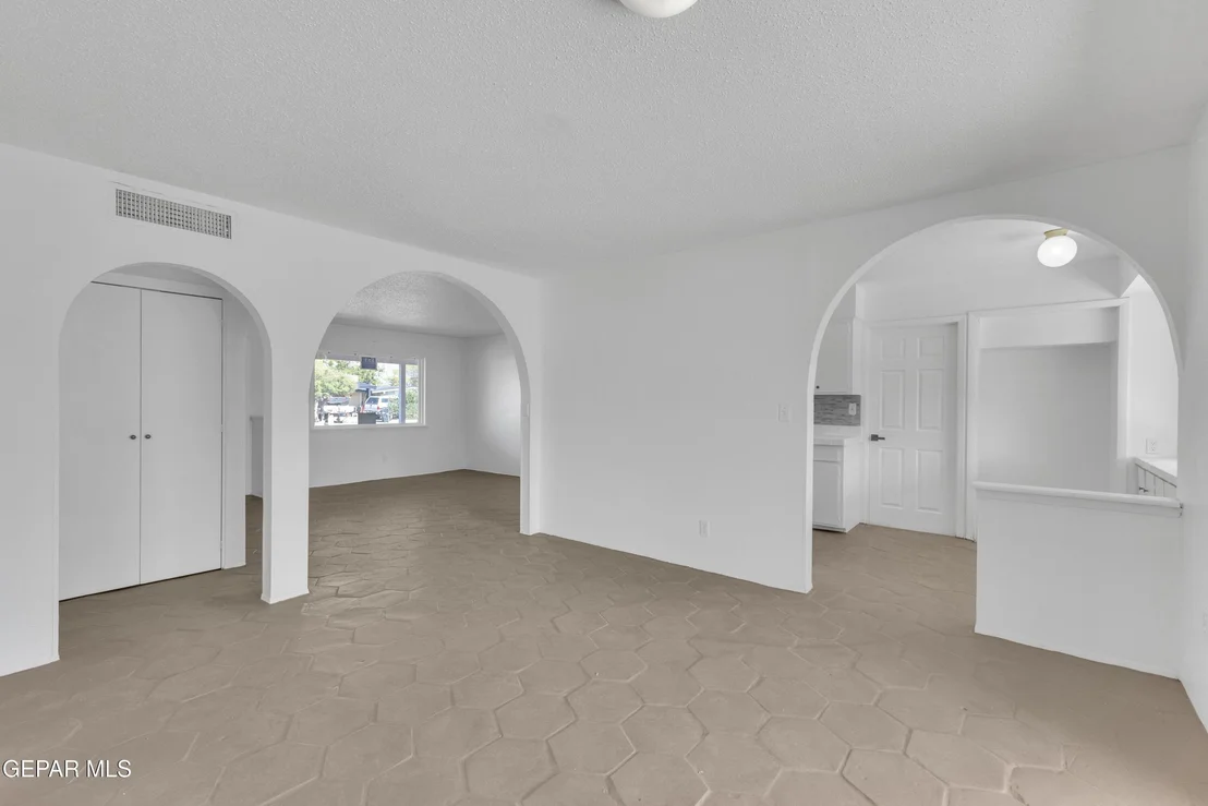 Photo of 4609 Skylark Way