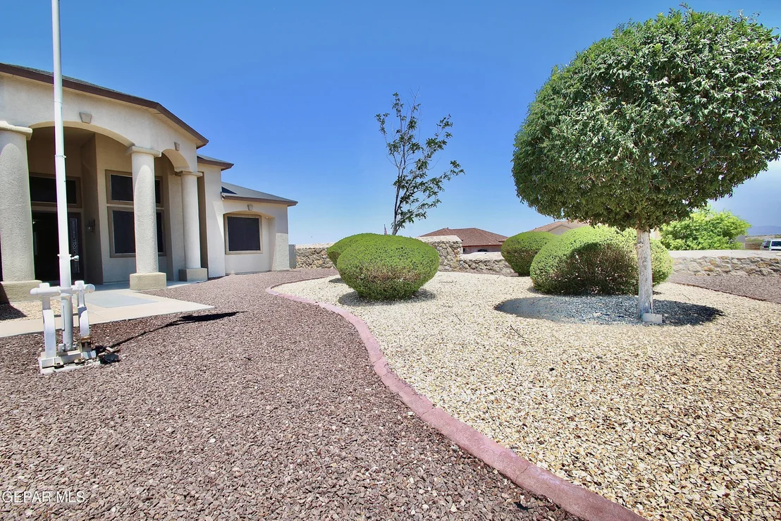 Photo of 746 GOLD BEACH Drive