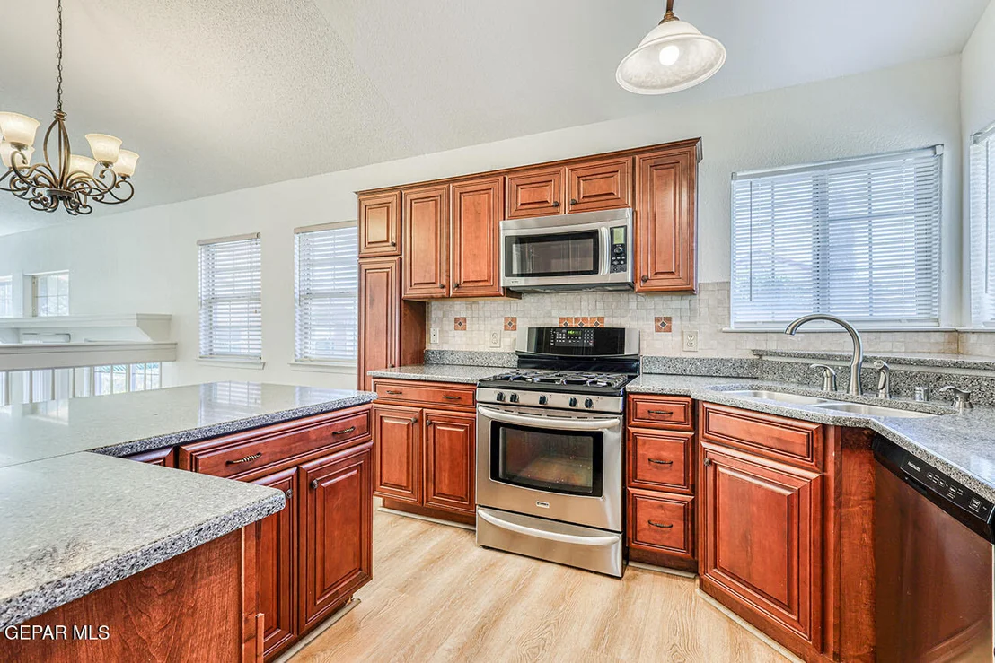 Photo of 1720 FIREHOUSE Drive