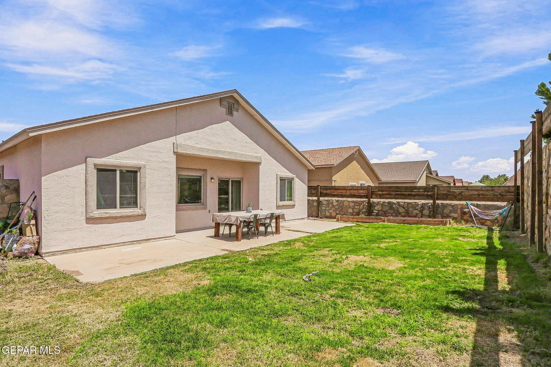 Photo of 14318 OWL POINT Avenue