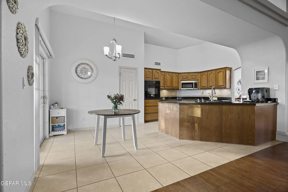 Photo of 1533 Cimarron Ridge Drive