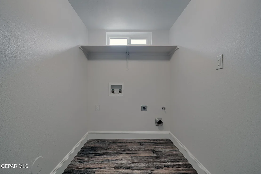 Photo of 455 Shadow Glen Court