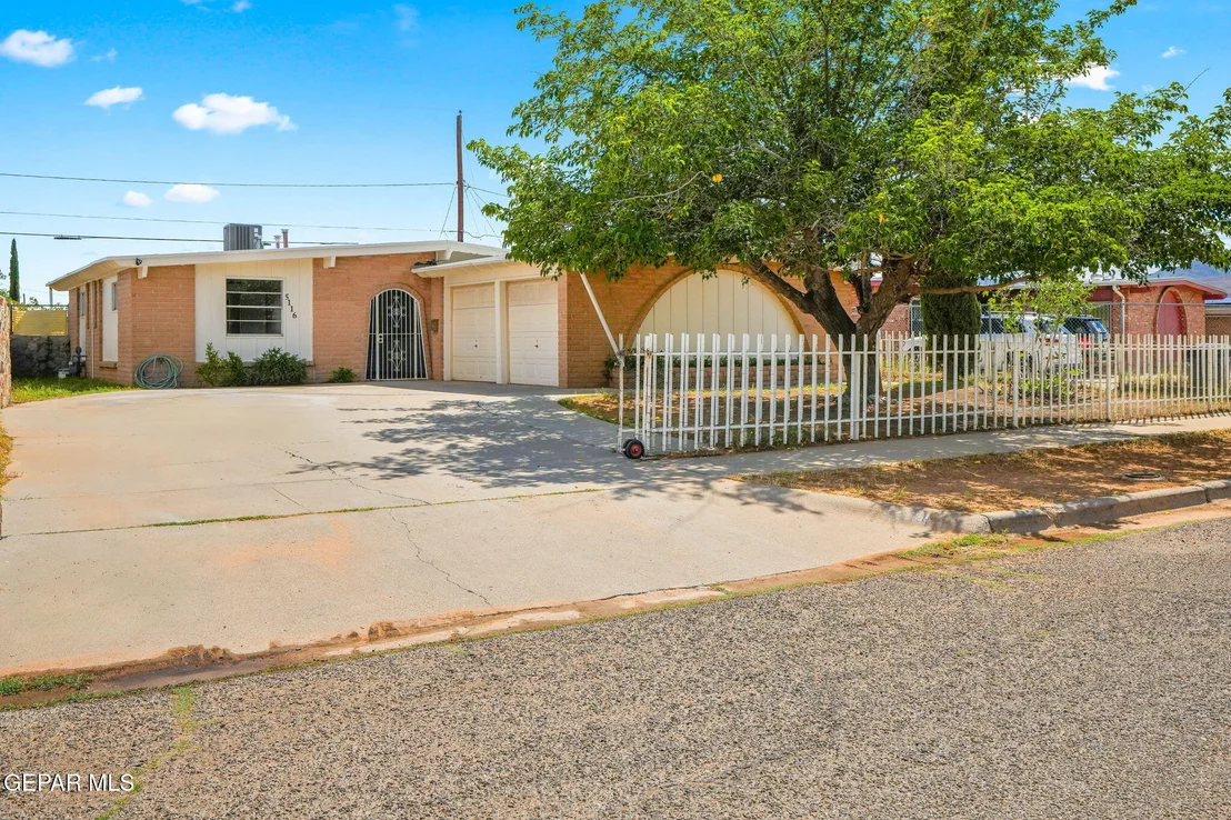 Photo of 5116 Anchorage Avenue