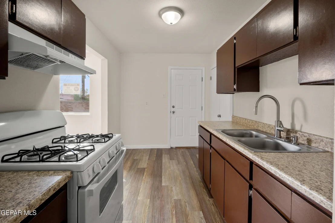 Photo of 10328 THOR Street