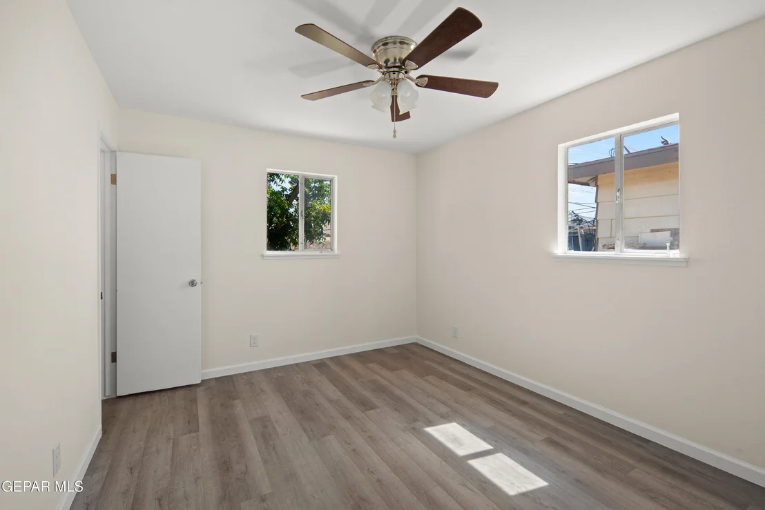 Photo of 5829 NIKE Lane