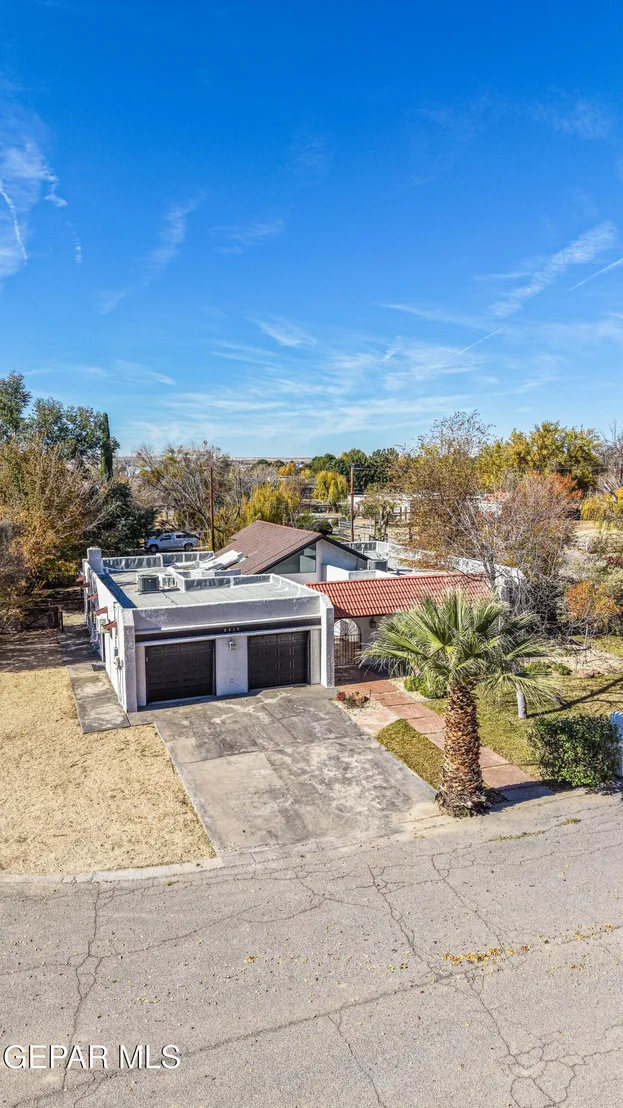 Photo of 5415 ORANTES Place