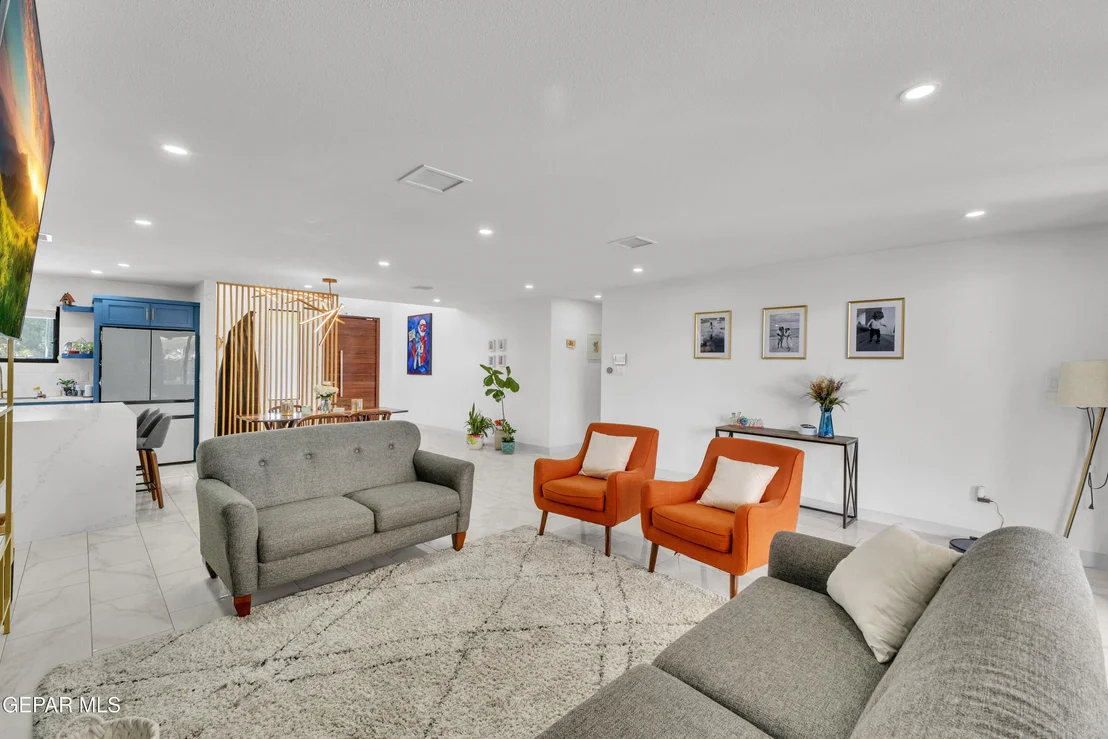 Photo of 308 Bird Avenue