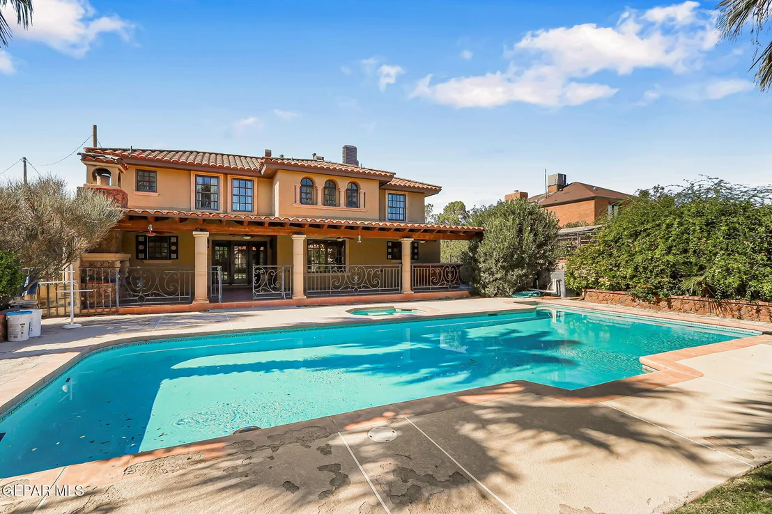 Photo of 3934 Emory rd Road