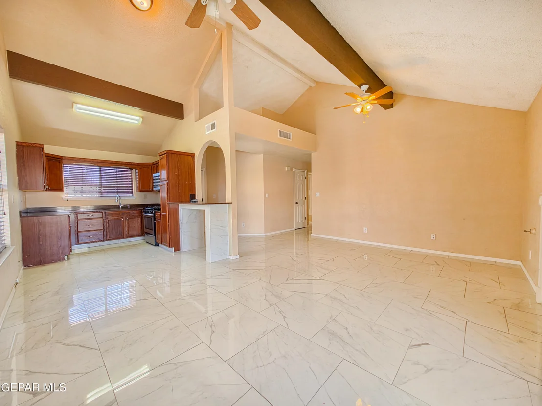 Photo of 12057 AUTUMN GATE Drive