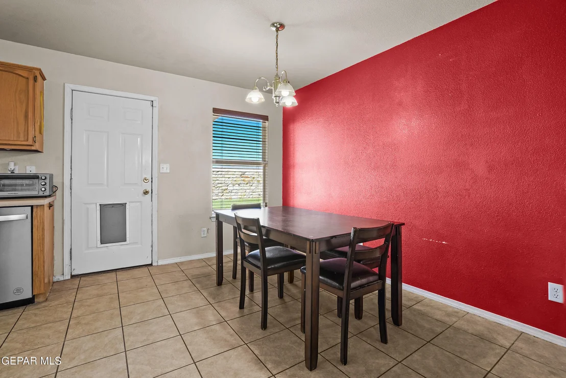 Photo of 7300 SACHET CLIFF Drive