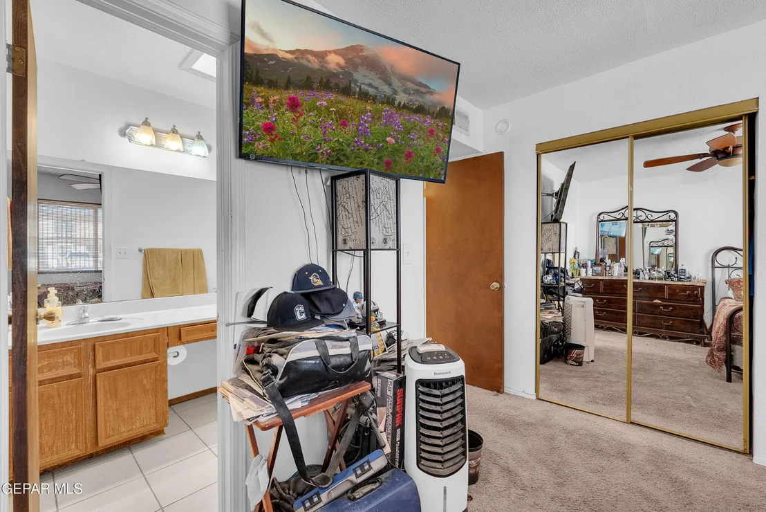 Photo of 2901 EADS Place