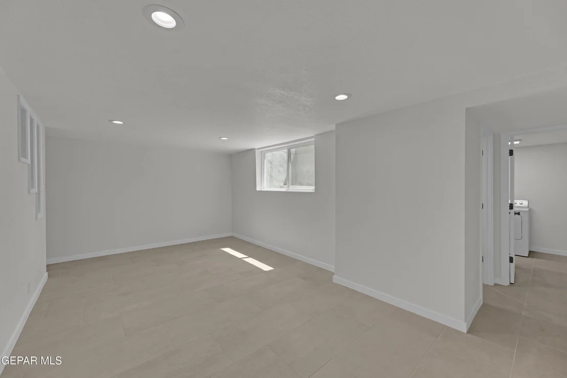 Photo of 4004 Flamingo Drive
