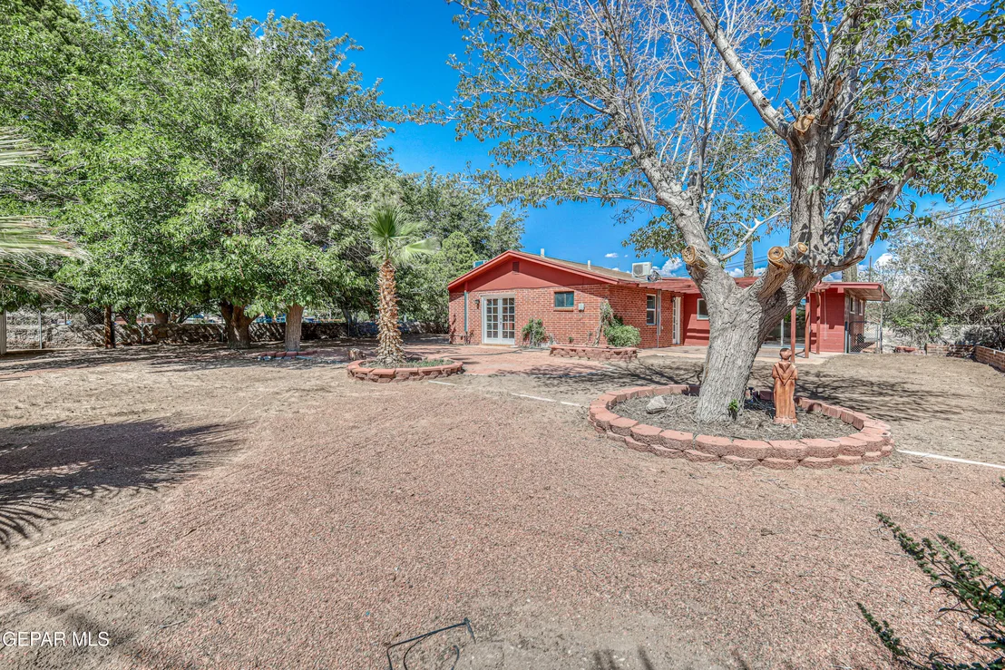 Photo of 3223 Suffolk Road