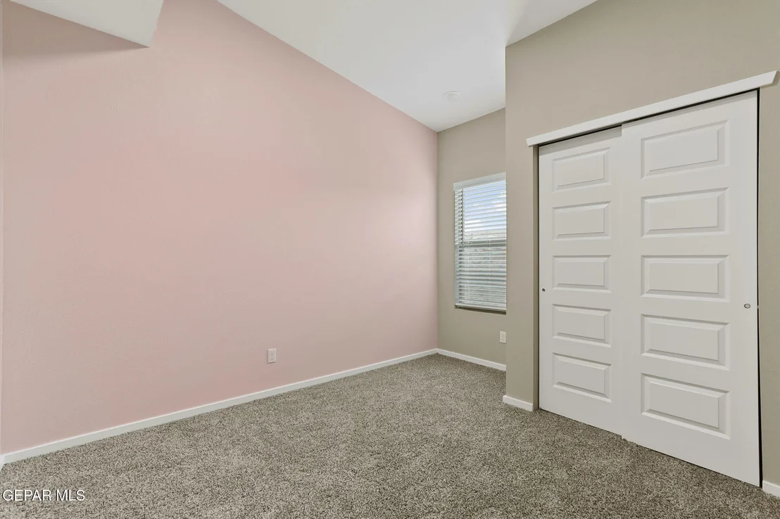 Photo of 983 Barbara Ave. Avenue