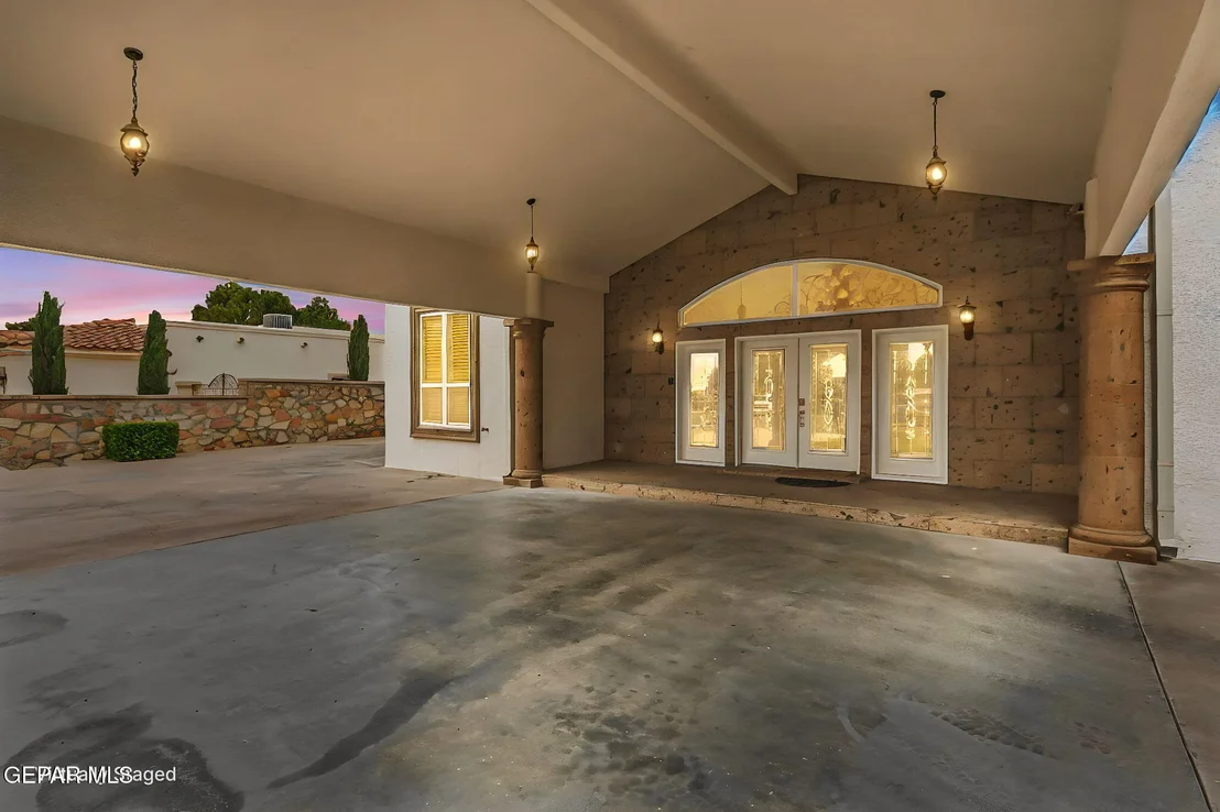 Photo of 6016 OLEASTER Drive