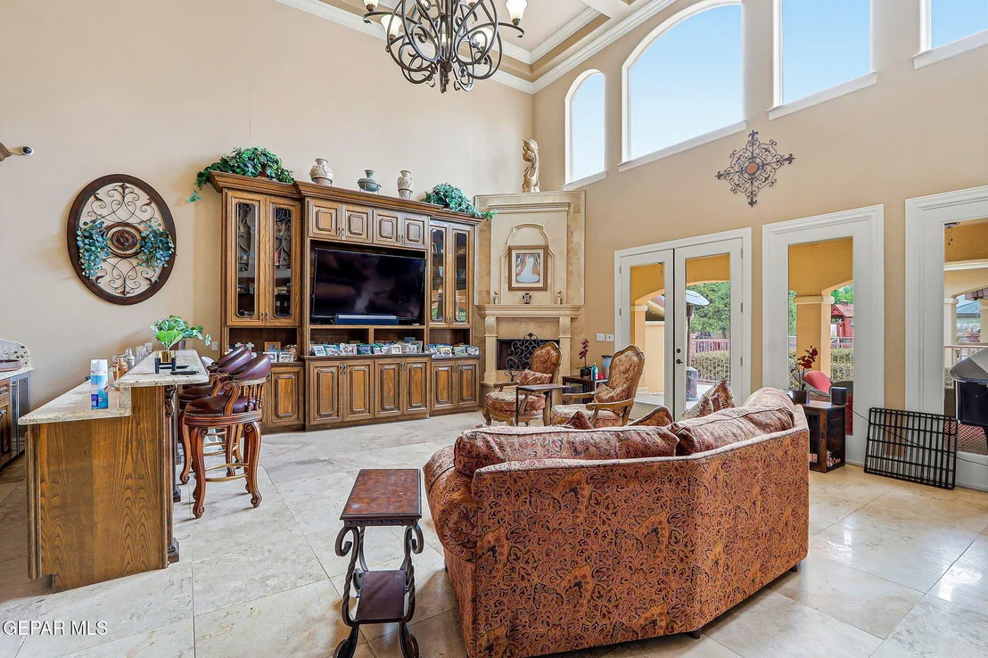 Photo of 609 MEADOW WILLOW Drive
