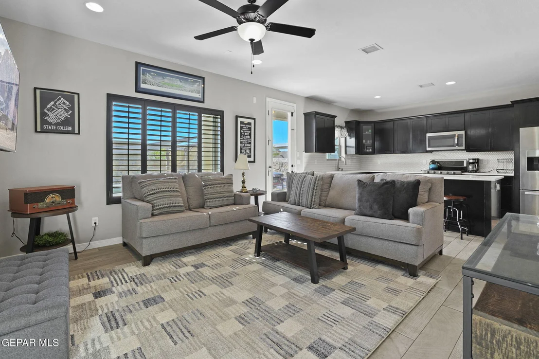 Photo of 3137 RED CREEK