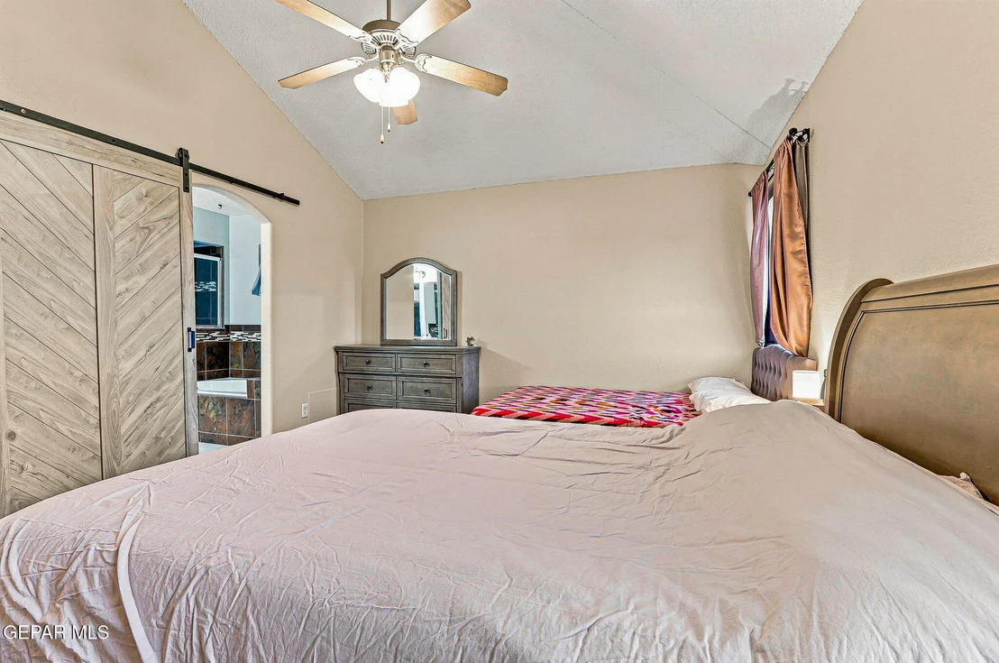 Photo of 6429 FRANKLIN RIDGE Drive